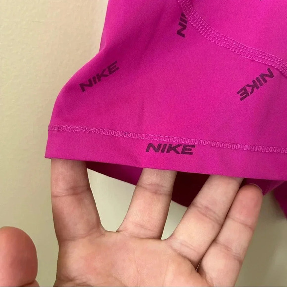 Nike Pro 3" Training Shorts Pink Size M - Picture 5 of 8